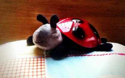 Lampka nocna CLOUD B – nocna lampka, przytulanka i nieboskłon w jednym