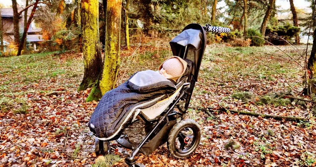 Jesienne spacery w śpiworku JJ Cole Urban