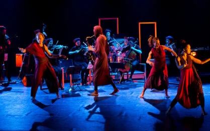 Spektakl z nianią, czyli coś dla rodziców kochających teatr
