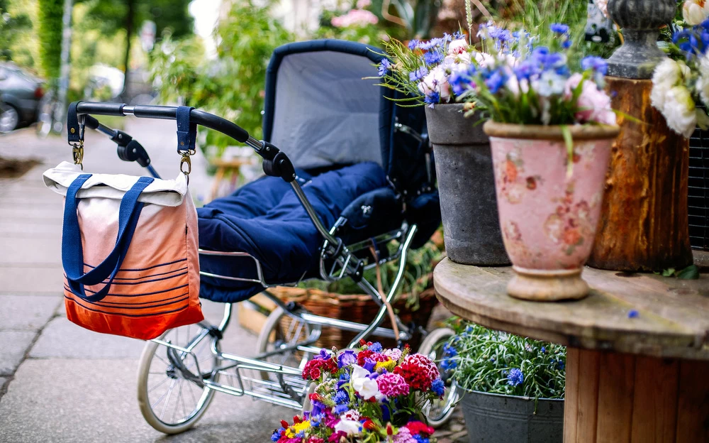 mood_new_moon_high_res_2