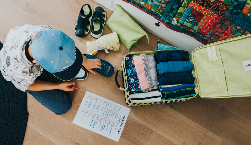 Poradnik Wakacyjny: Jak spakować dziecko na wakacje?